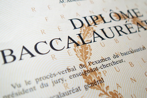 https://www.alainavello.fr/wp-content/uploads/2017/11/diplome-baccaulaureat.jpg